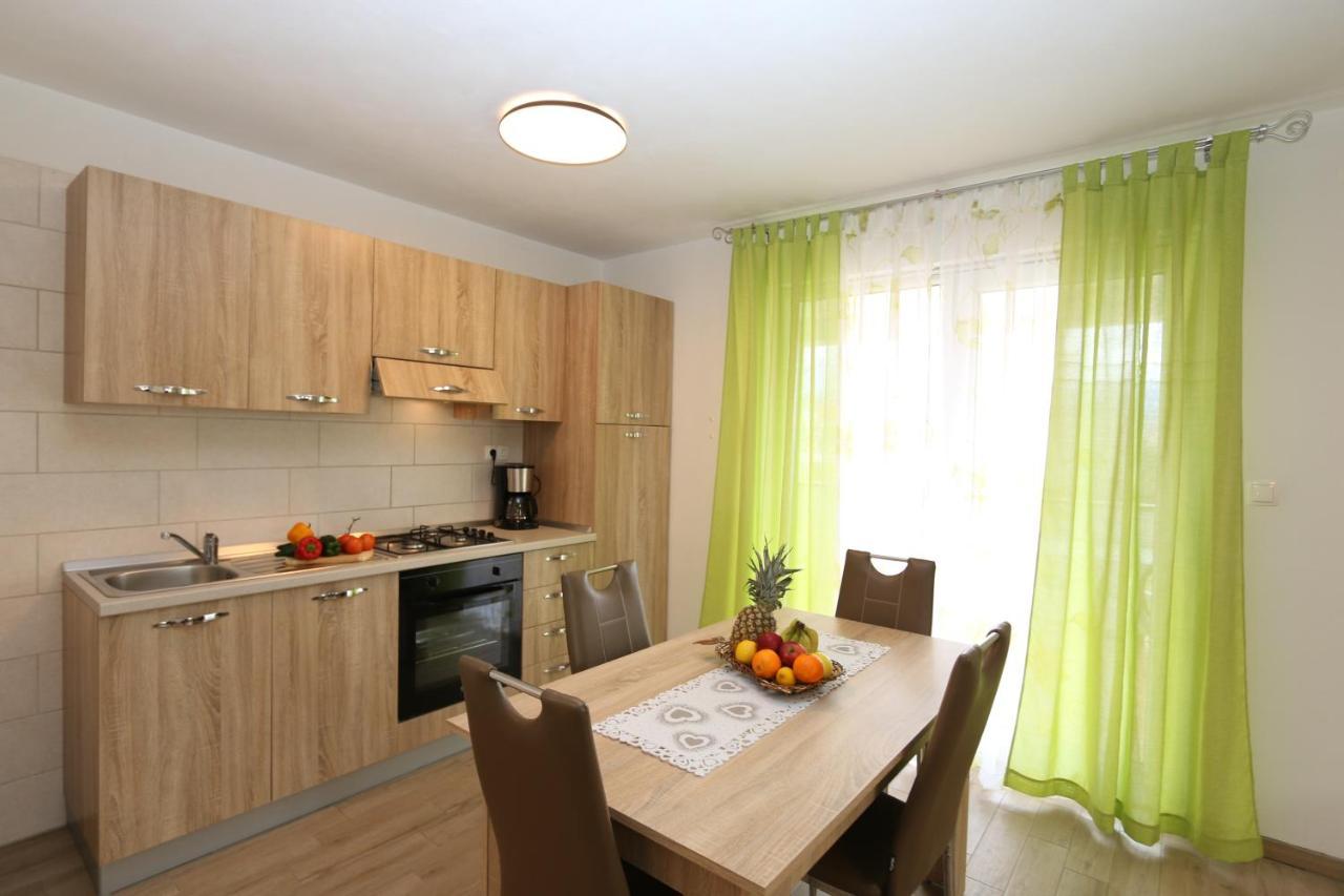 Apartments Mirjana سيلو المظهر الخارجي الصورة